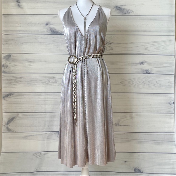 TOPSHOP I Metallic Deep V Neck Midi Dress (6) - Picture 3 of 8